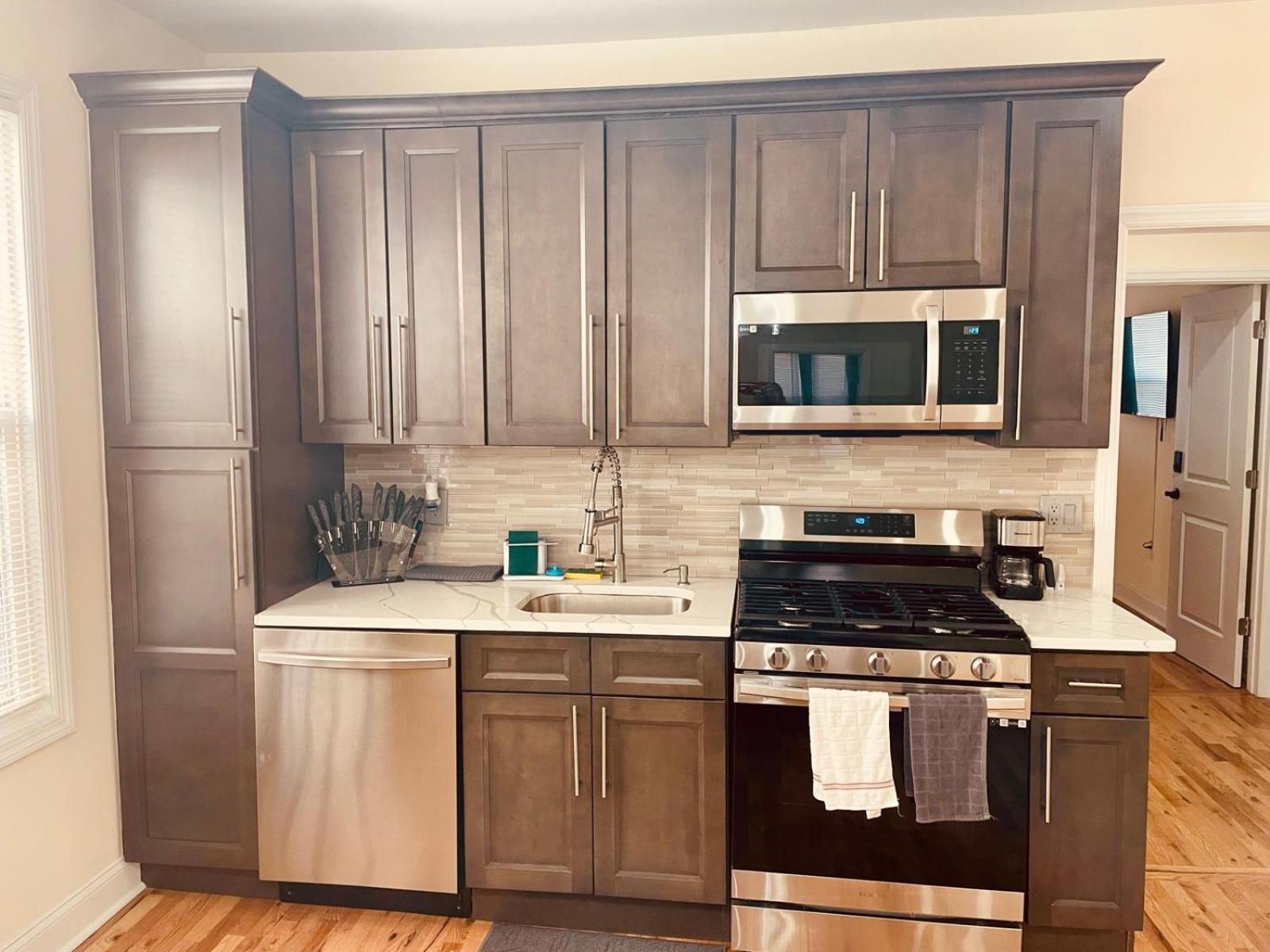 纽瓦克Ooohlala! 2 Beds And 2 Full Baths W/Free Parking公寓 外观 照片