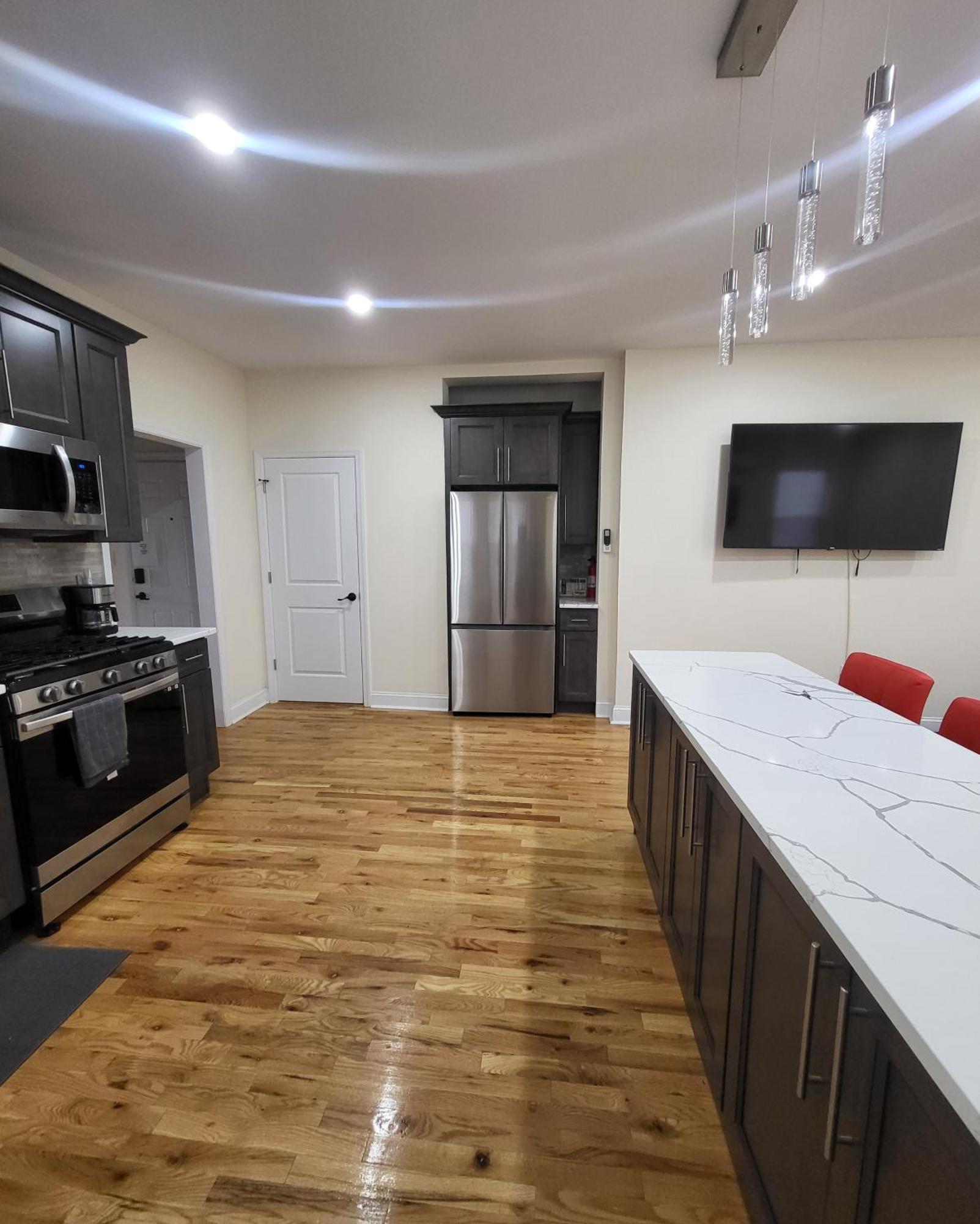 纽瓦克Ooohlala! 2 Beds And 2 Full Baths W/Free Parking公寓 外观 照片