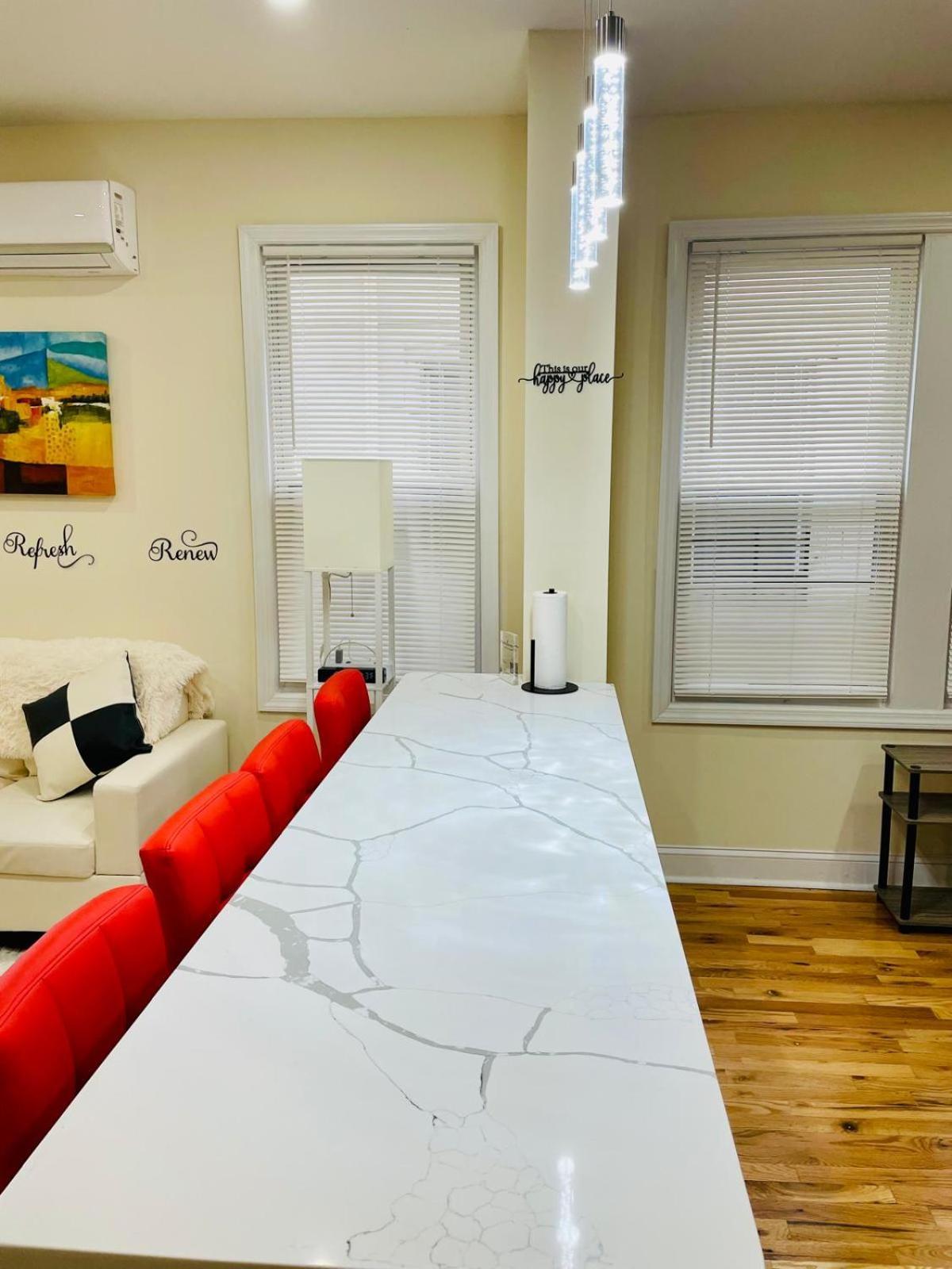 纽瓦克Ooohlala! 2 Beds And 2 Full Baths W/Free Parking公寓 外观 照片